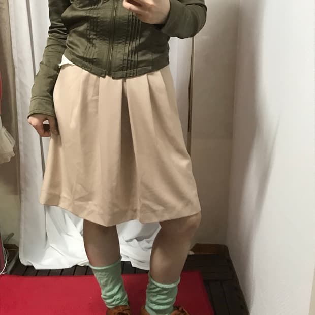 vintage pintuck beige skirt