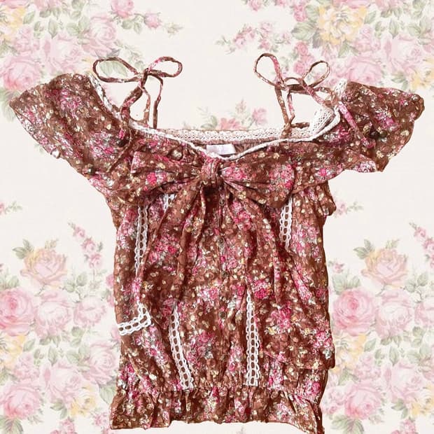 교/판) 리즈리사 히메카지 히메갸루 빅 리본 라떼 플로럴 블라우스