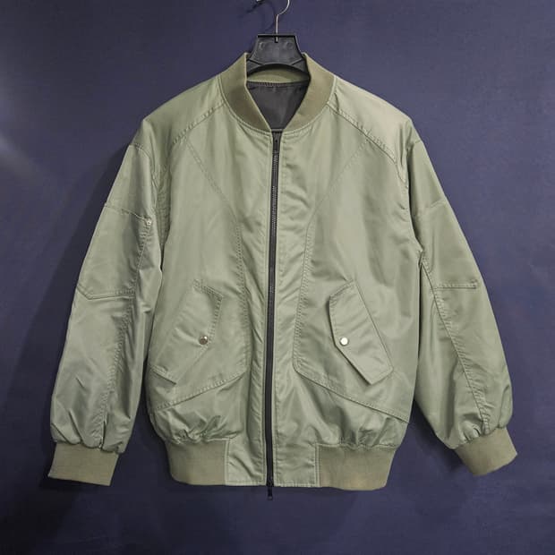 에이티 식스 로드 카키 남성 세미오버핏 100 항공점퍼 자켓 