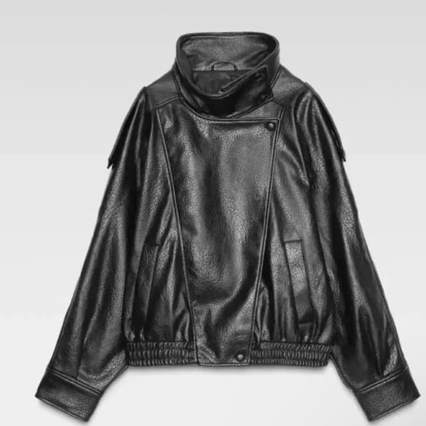 새상품) 자라 페이크 레더 자켓 하이넥