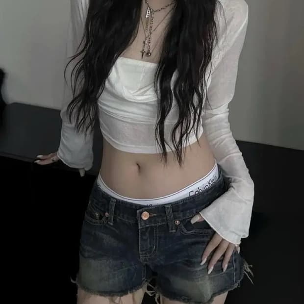 긴팔 후드 크롭티