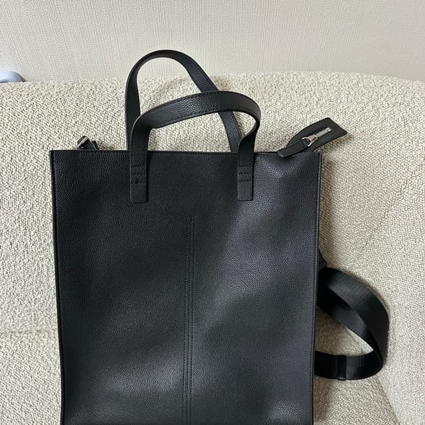 샘소나이트 레드 토트백 팝니다