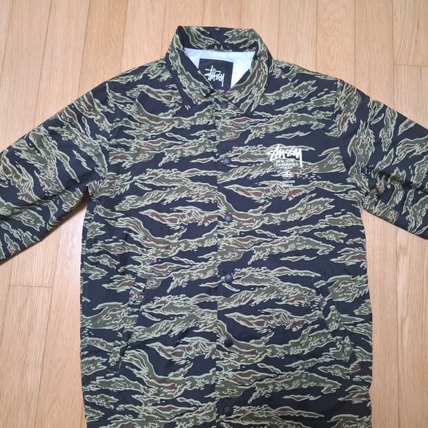 스투시 타이거카모 카모 코지자켓 자켓 팝니다.