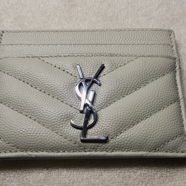생로랑 마틀라세 카드지갑 