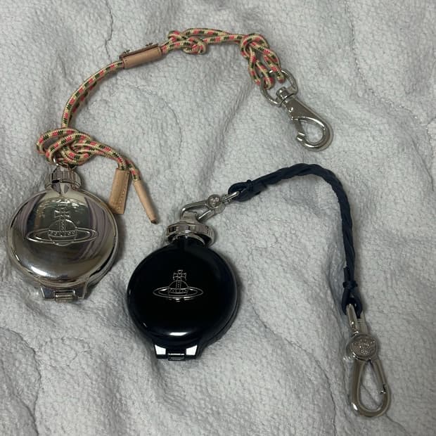 🤍비비안웨스트우드 오브 로고 휴대용 애쉬트레이🤍