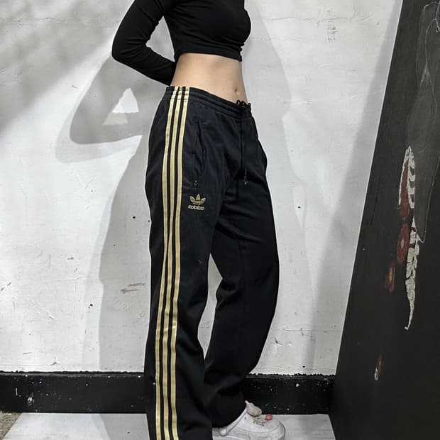 아디다스 파이어버드 와이드 블랙 골드 삼선 추리닝 바지 트레이닝 팬츠 