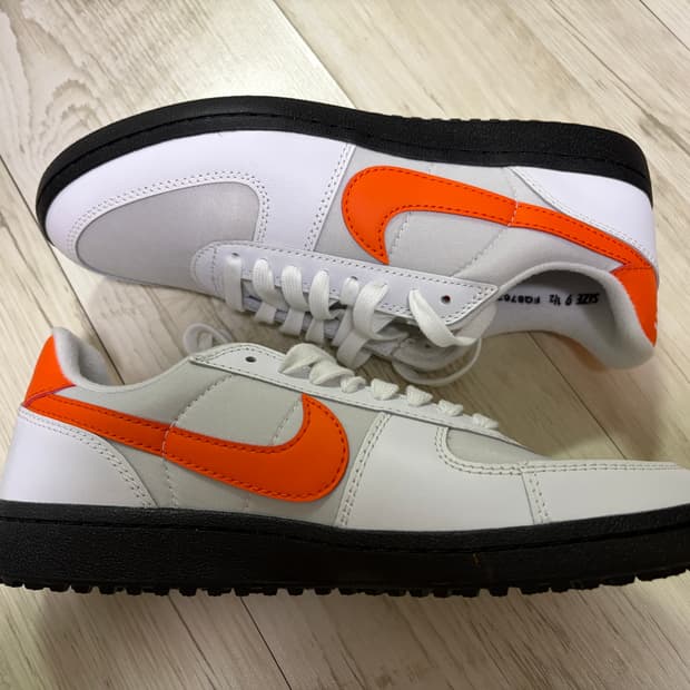 [275] 나이키 필드 제너럴 82 SP 화이트 앤 오렌지 블레이즈 새상