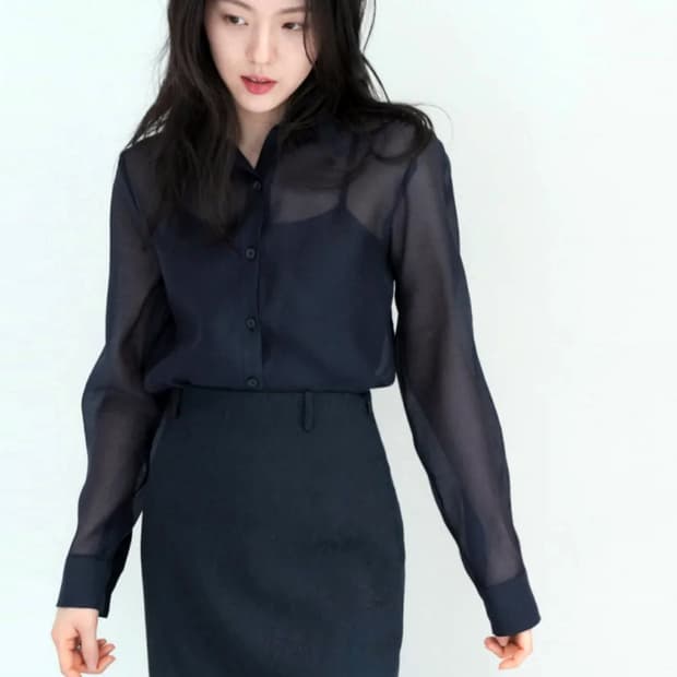 누아르테(NOUARTE) 글렌 시어 블라우스셔츠 55-66 새상품