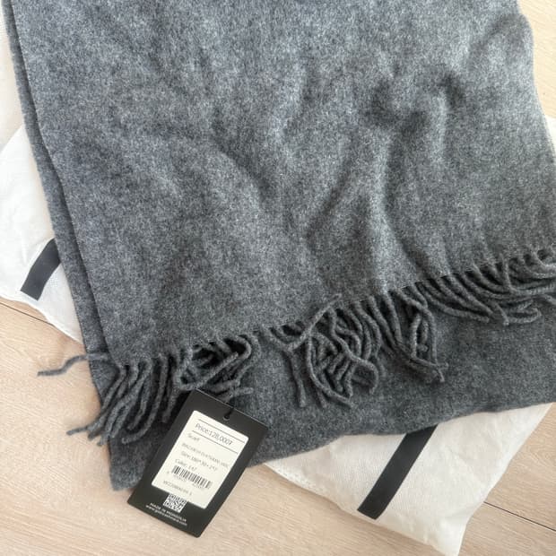 Gobi Cashmere 머플러