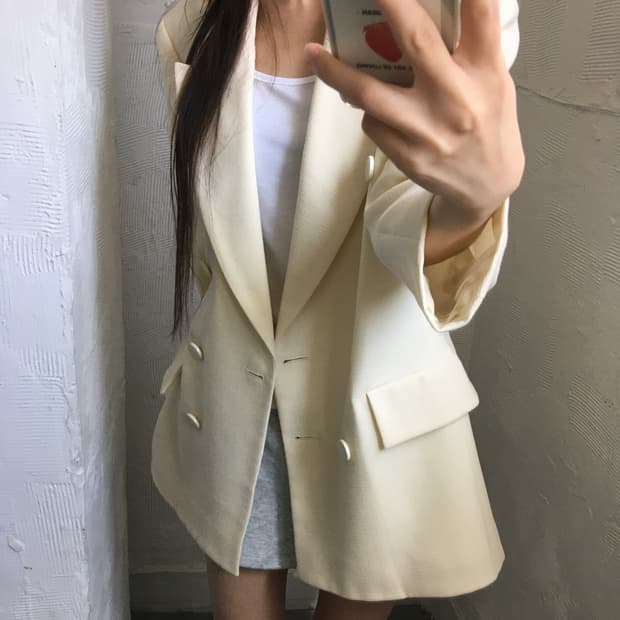 Yves Saint Laurent 입생로랑 90‘s 화이트 더블 브레스티