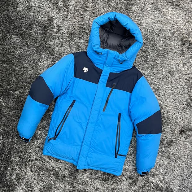 데상트 남성 대장급 구스다운 패딩 (100)