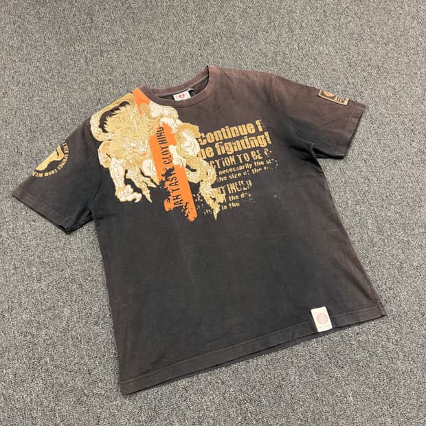 OS) 카라쿠리 타마시 빈티지 오리엔탈 프린팅 반팔 티셔츠