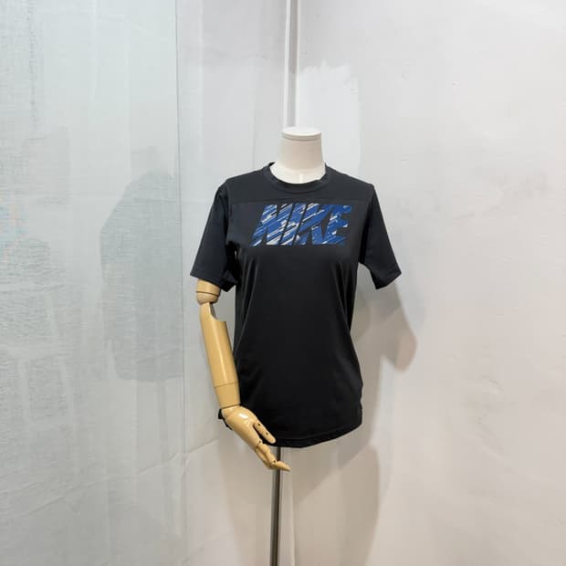 nike 나이키 레터링 로고 드라이핏 반팔티셔츠 운동복 4562