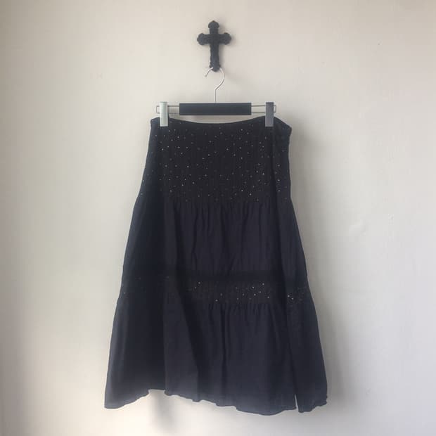 Dot pattern layer long skirt
