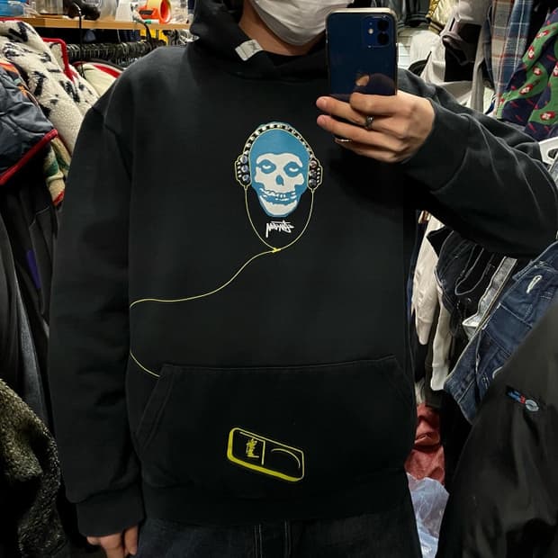 스투시(STUSSY) 스컬헤드 후드티