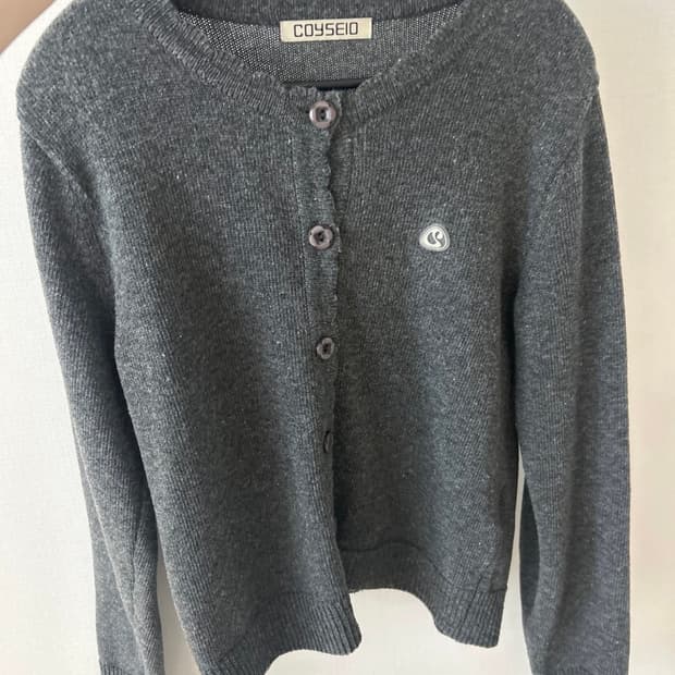 코이세이오 플라워 버튼 가디건 그레이