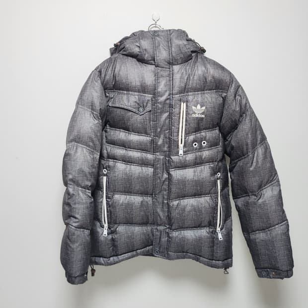 아디다스 회색 구스 패딩 