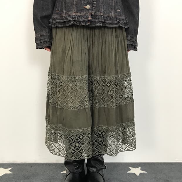 Jpn Olive Green Pleated Lace Maxi Skirt
