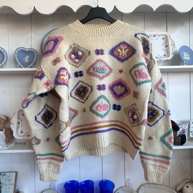 빈티지 아이보리 패턴 니트 스웨터