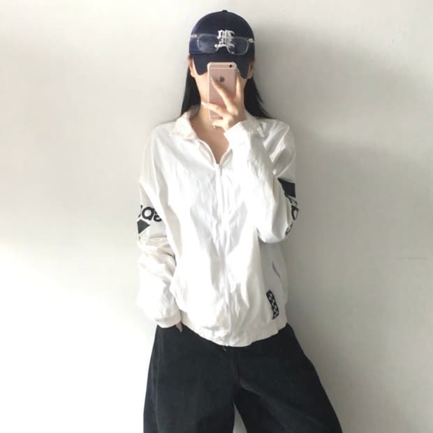 아디다스 삼선로고 바람막이 집업