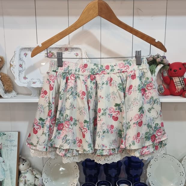 세실 맥비 로즈 플라워 레이스 캉캉