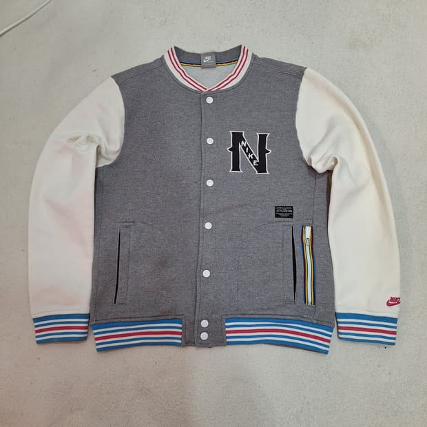 나이키  기모야구점퍼S