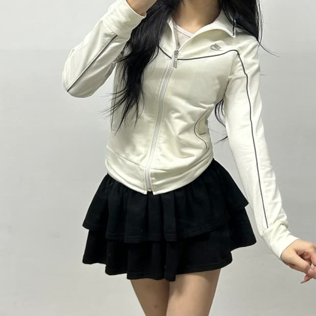 나이키 일본판 y2k 여리핏 화이트 갸루 트랙탑 희귀져지(L)