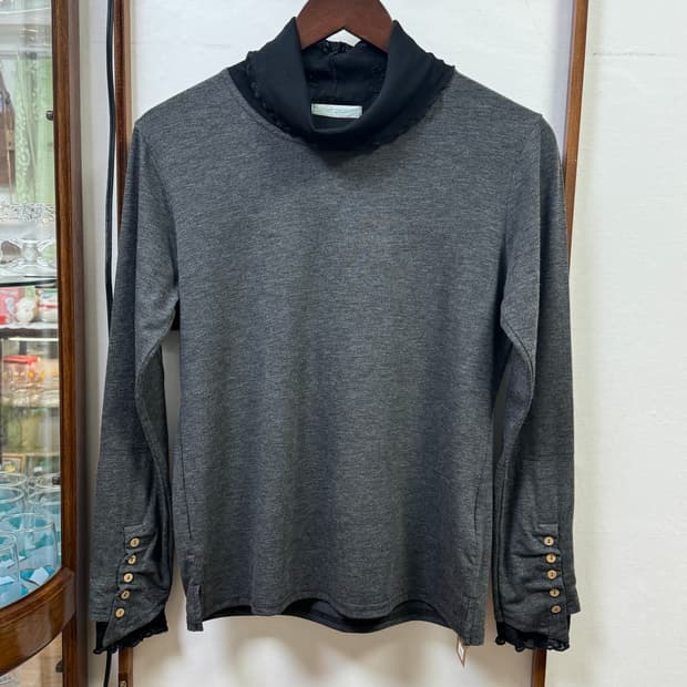 단추 레이어드 목폴라