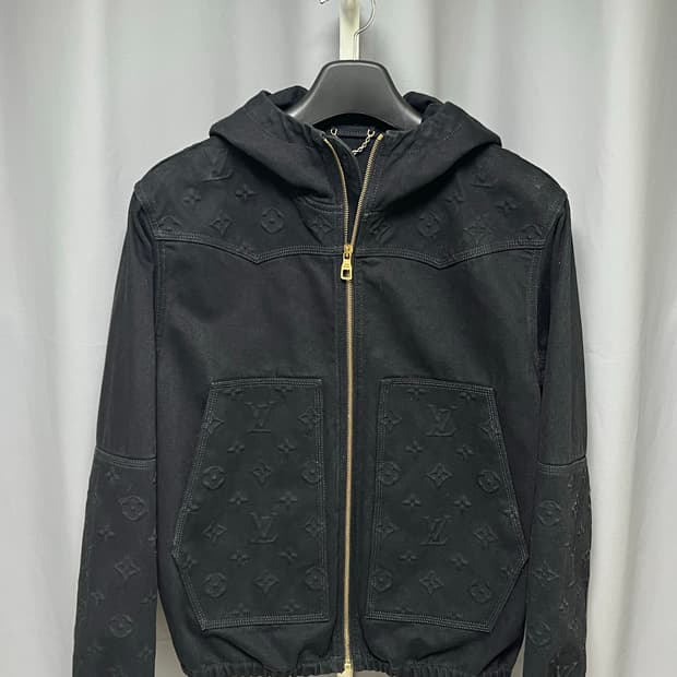 [정품] 백화점판 / 48 루이비통 모노그램 데님 후드 자켓 블랙