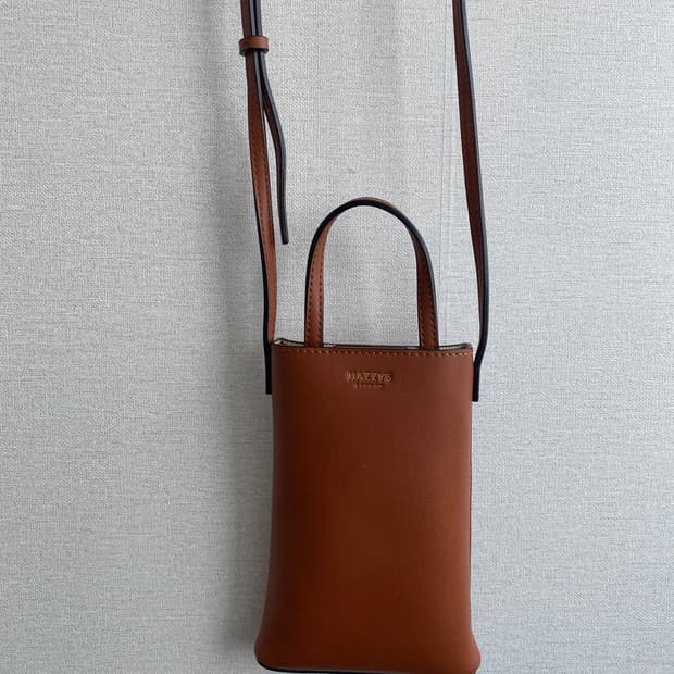 헤지스 가죽 미니 크로스백