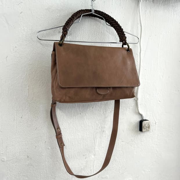 OFFICINE CREATIVE 아티저널 버팔로 레더백