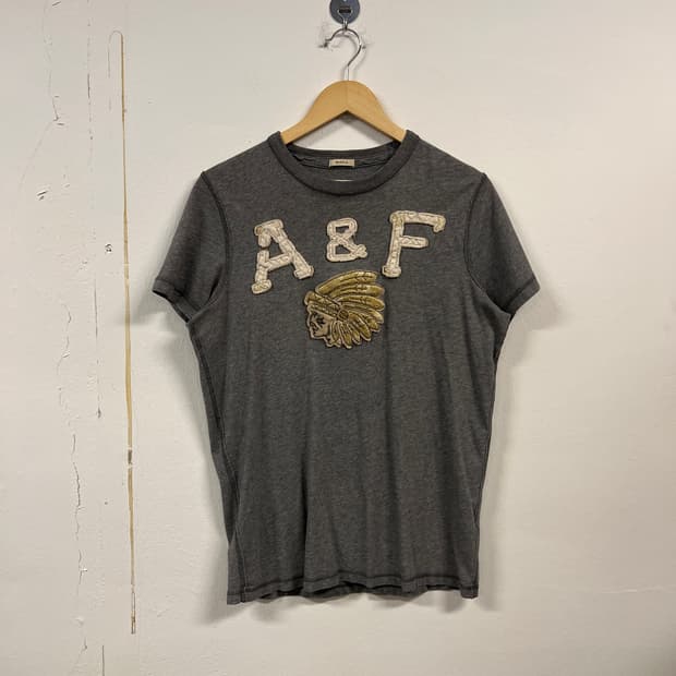 M) 아베크롬비 인디언 자수 반팔티 T288