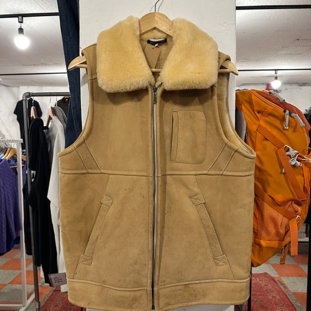 스웨이드 가죽조끼