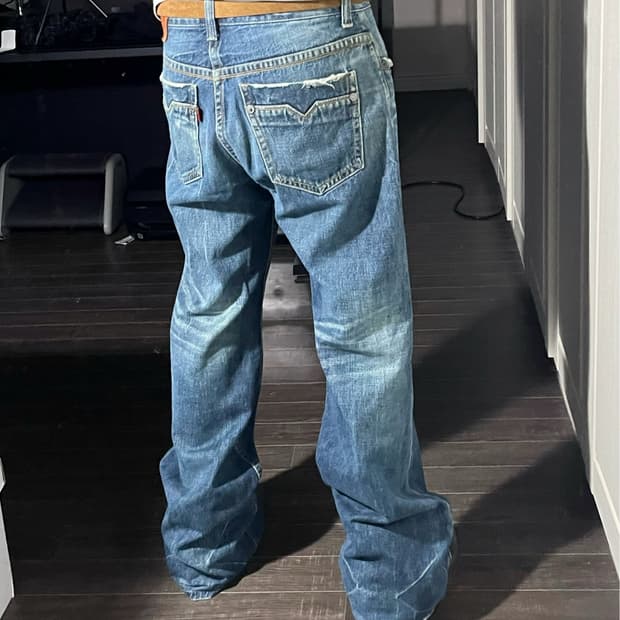 [33] TOMBOYJEANS 톰보이진스 부츠컷 데미지 데님 팬츠