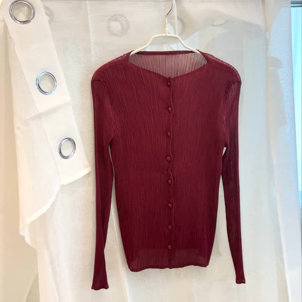 pleats button blouse