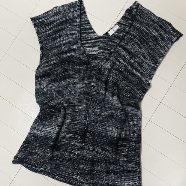 vintage wool v-neck vest top