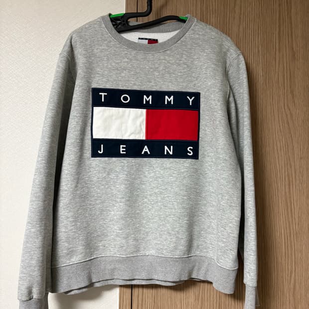 타미힐피거 진스 플래그 로고 맨투맨 그레이 M