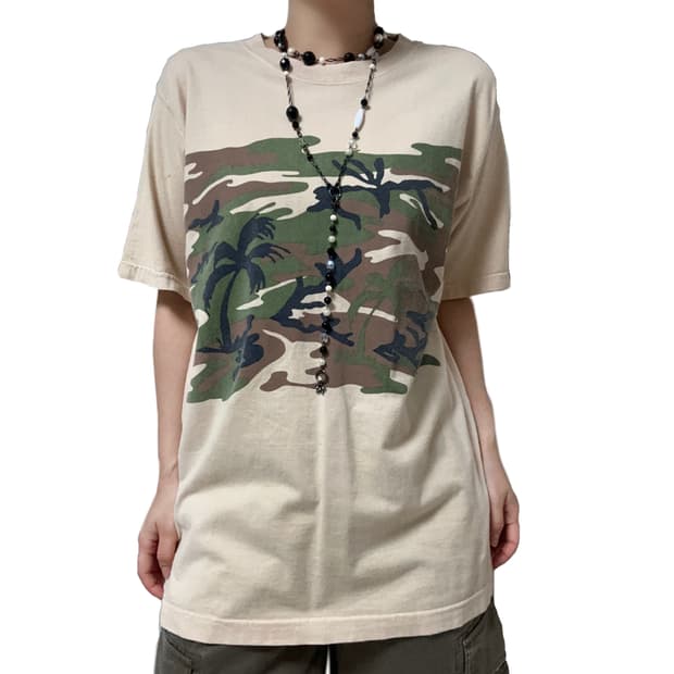 Pink beige camo t-shirt