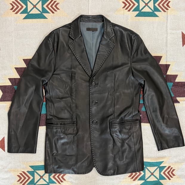 Comodo 양가죽 3버튼 레더 블레이저 카코트