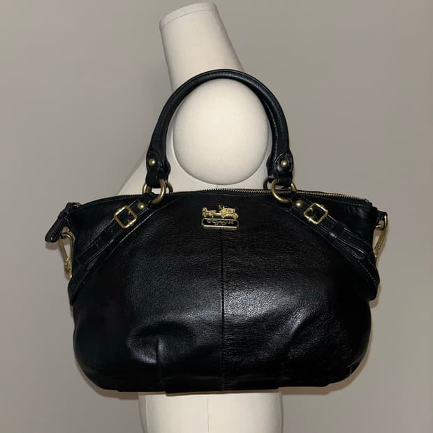 🎉BLACK FRIDAY🎉 Coach All black bag