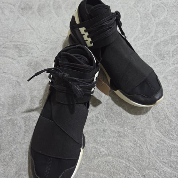 Y-3 콰사 하이(Qasa High) 블랙/화이트