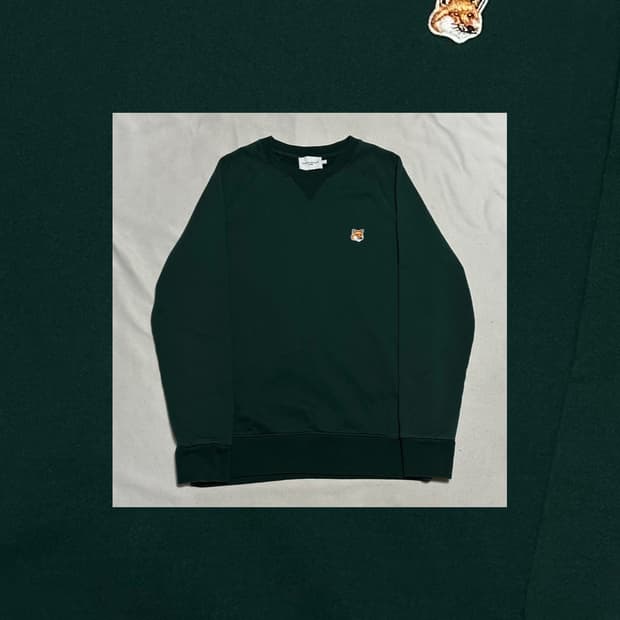 메종키츠네 와펜 로고 그린 맨투맨