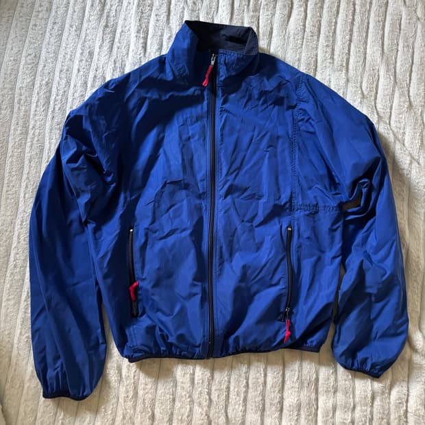 sierra designs zip-up