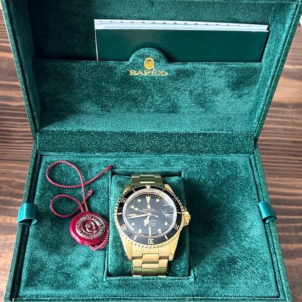 베이프 베이펙스 타입 1 골드 시계