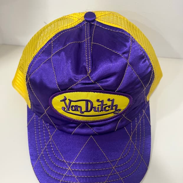 [새상품] 본더치(Von Dutch) 하드코어 스포츠 퀼팅 트러커