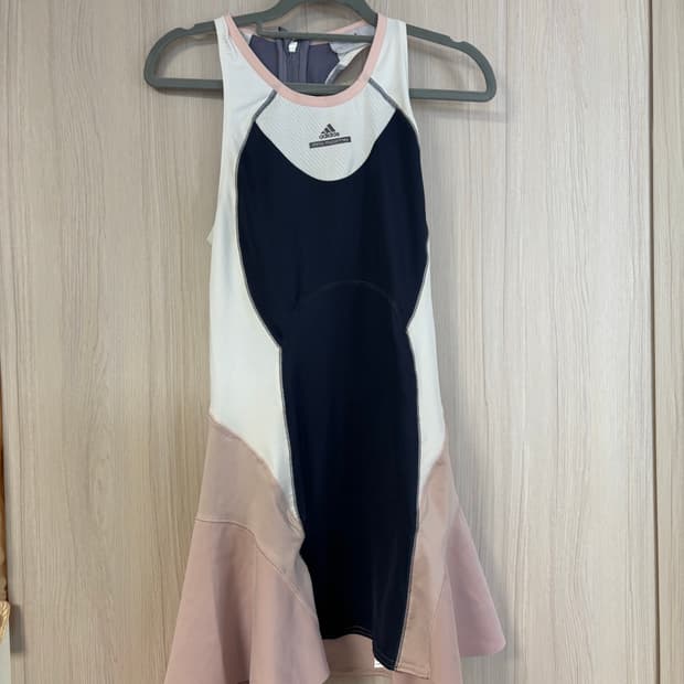 아디다스 스텔라메카트니 테니스 원피스 100사이즈 새상품