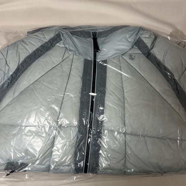 스키즘인듀싱 패딩 M사이즈