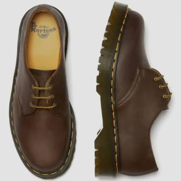 260 닥터마틴 1461 크레이지홀스 레더부츠 다크브라운 11838201