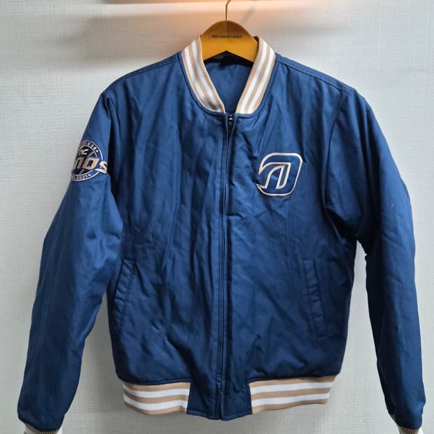 M) NC 다이노스 23시즌 클러치 동계점퍼 팝니다