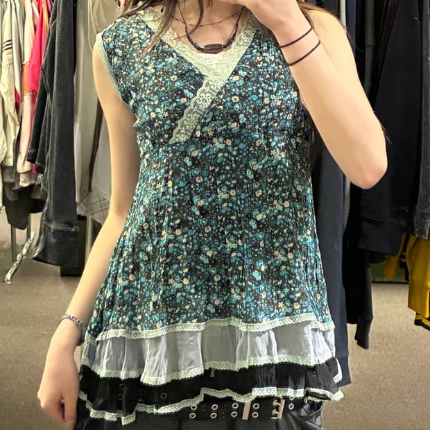 M)Japanese vintage 여성 꽃무늬 레이스 디테일 나시